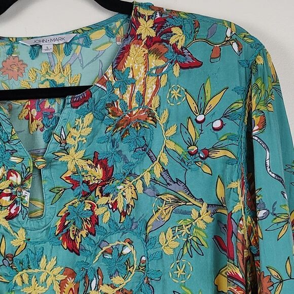 John Mark Embroidered Floral Roll Tab Sleeve Tunic Size Large - Picture 3 of 14